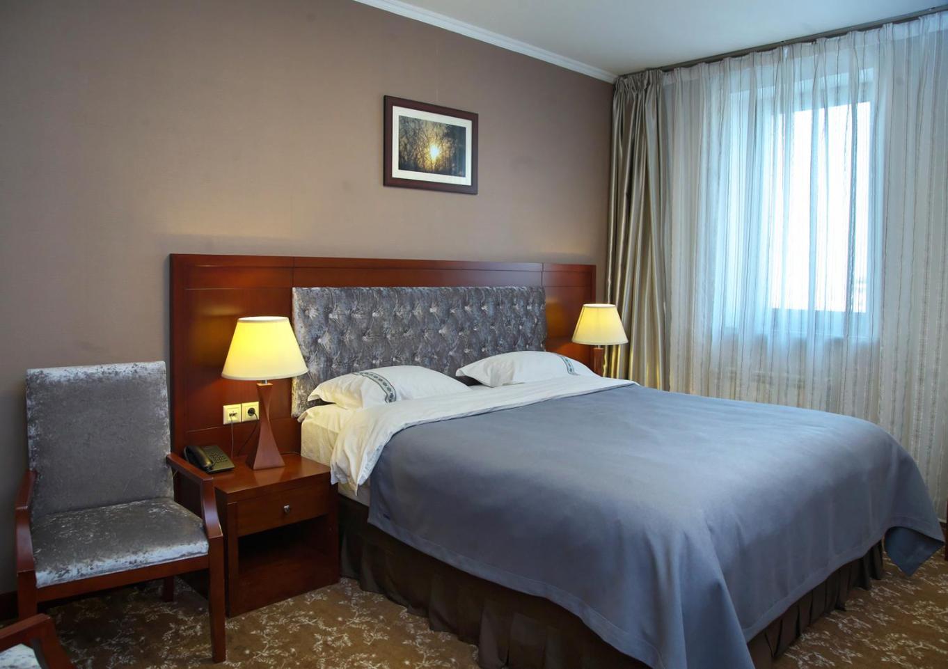 Grand Voyage Hotel Almatî Exterior foto